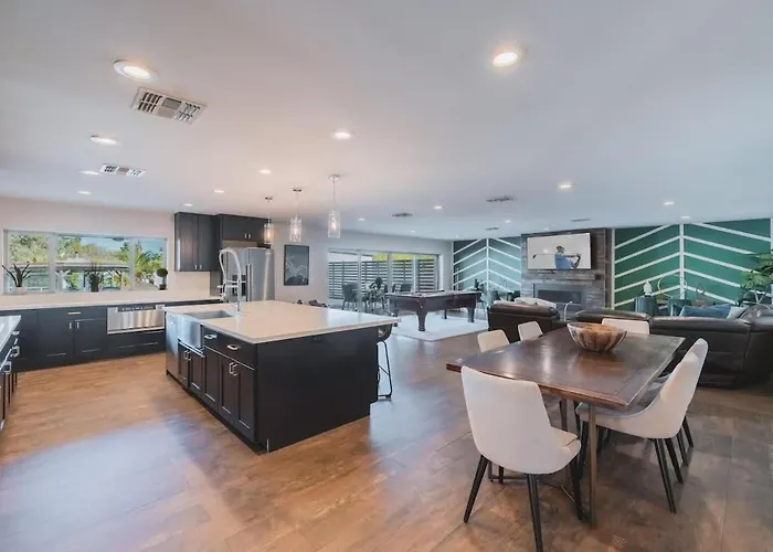 Luxe Retreat